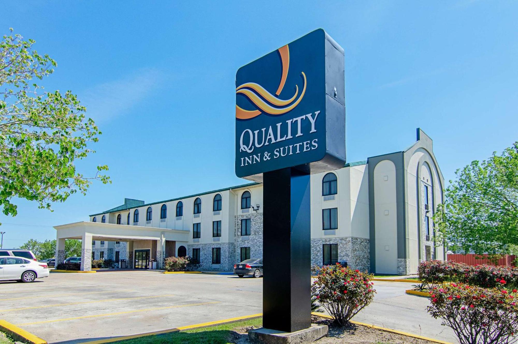 Quality Inn & Suites Near Tanger Outlet Mall Gonzales Luaran gambar