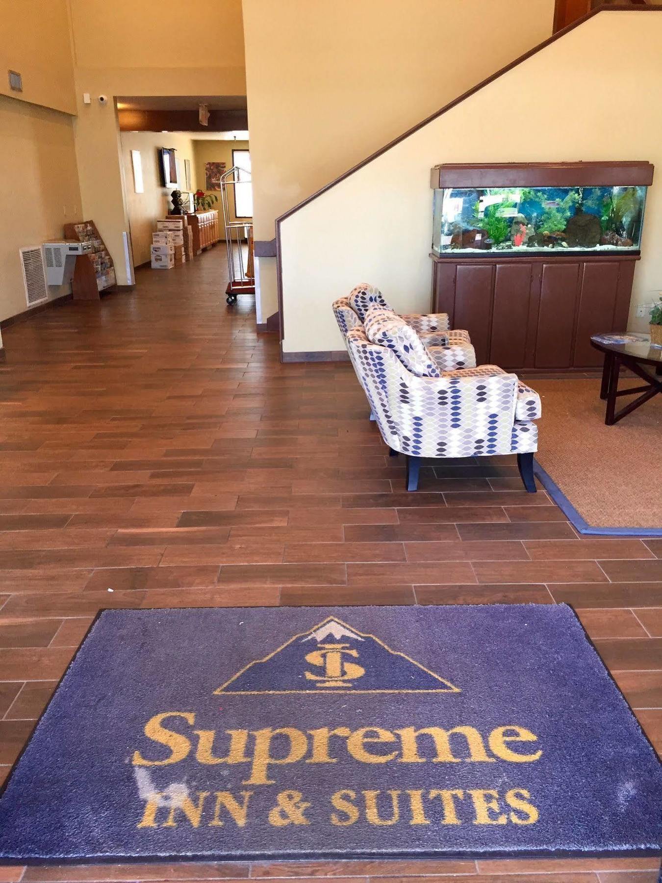 Quality Inn & Suites Near Tanger Outlet Mall Gonzales Luaran gambar
